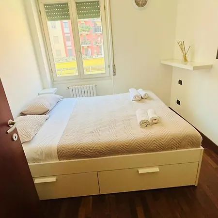 Navigli Comfort Metro Romolo Iulm & Unipol Forum Apartment