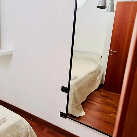 Apartment Navigli Comfort Metro Romolo Iulm & Unipol Forum