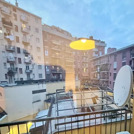 Navigli Comfort Metro Romolo Iulm & Unipol Forum Mailand